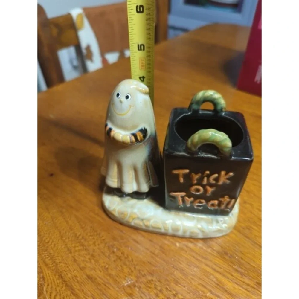 Yankee Candle Halloween Candle Holder Ghost With Treat Bag Tea Light Holder